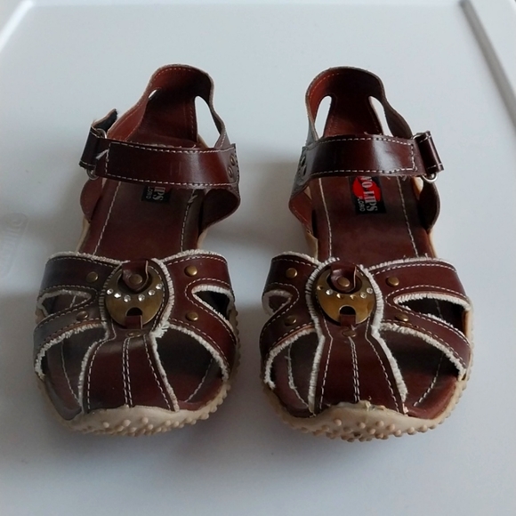 Two lips florid open flat sandals brown sz 11 - Picture 1 of 5
